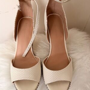 BCBGeneration Cream Women's heel
